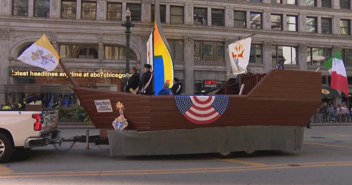 chicago-tonight-columbus-day-parade-held-indigenous-peoples-day