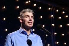 Everyday Heroes: asset-mezzanine-16x9