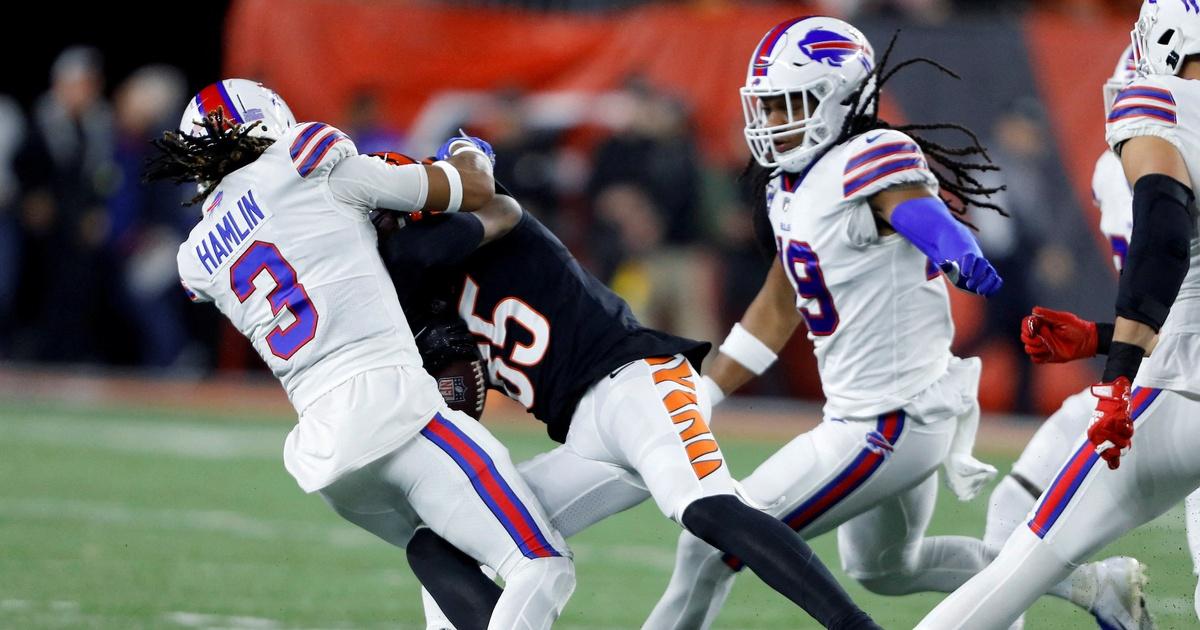 Buffalo Bills player Damar Hamlin is in critical condition after collapsing  in a game - OPB