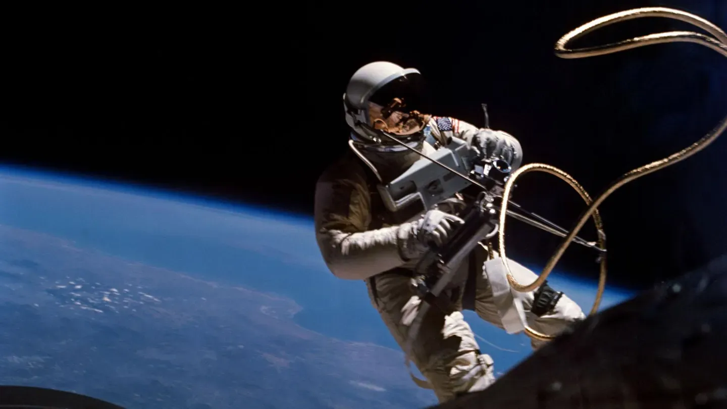 PBS Previews: Chasing the Moon