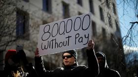 Video thumbnail: PBS NewsHour 3 weeks into shutdown, Trump says federal workers back him
