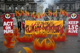 News Wrap: Protesters demand climate action in Glasgow