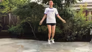 Alice jumps rope
