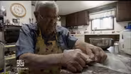 For this 98-year-old baker, sharing dessert makes life sweet