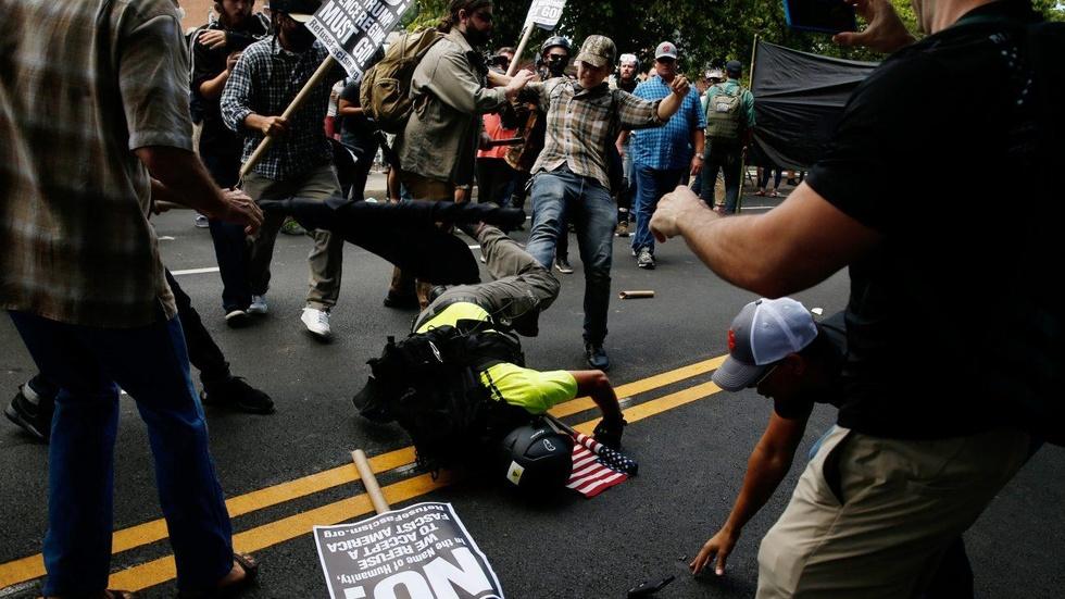 White nationalist rally brings clashes in Charlottesville image