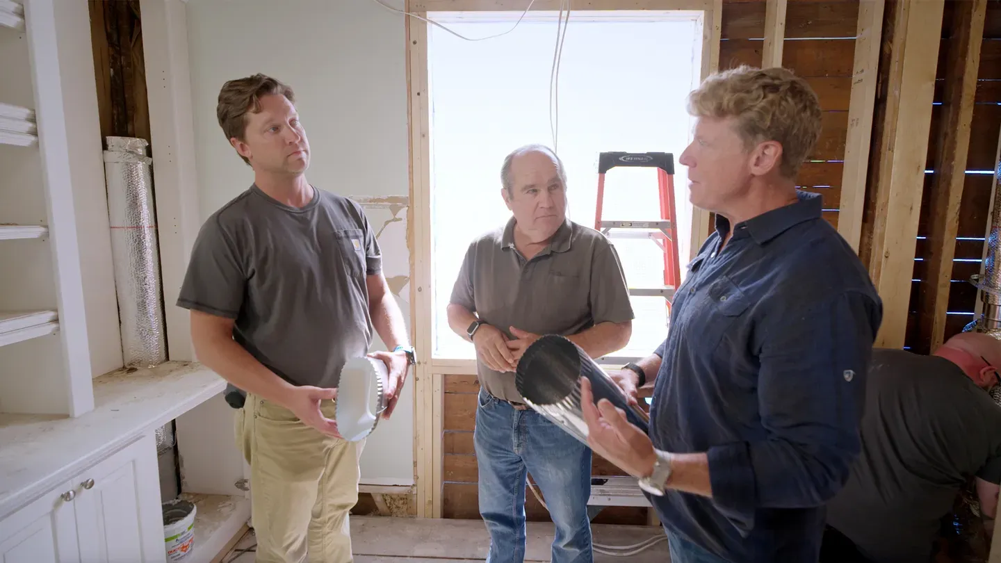 E15 | Suburban Victorian | Getting Our Ducts in a Row