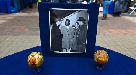 Appraisal: George Sosnak Baseballs & Hank Aaron-signed Photo