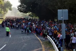 U.S. asks Mexico to help stop migrants from reaching border