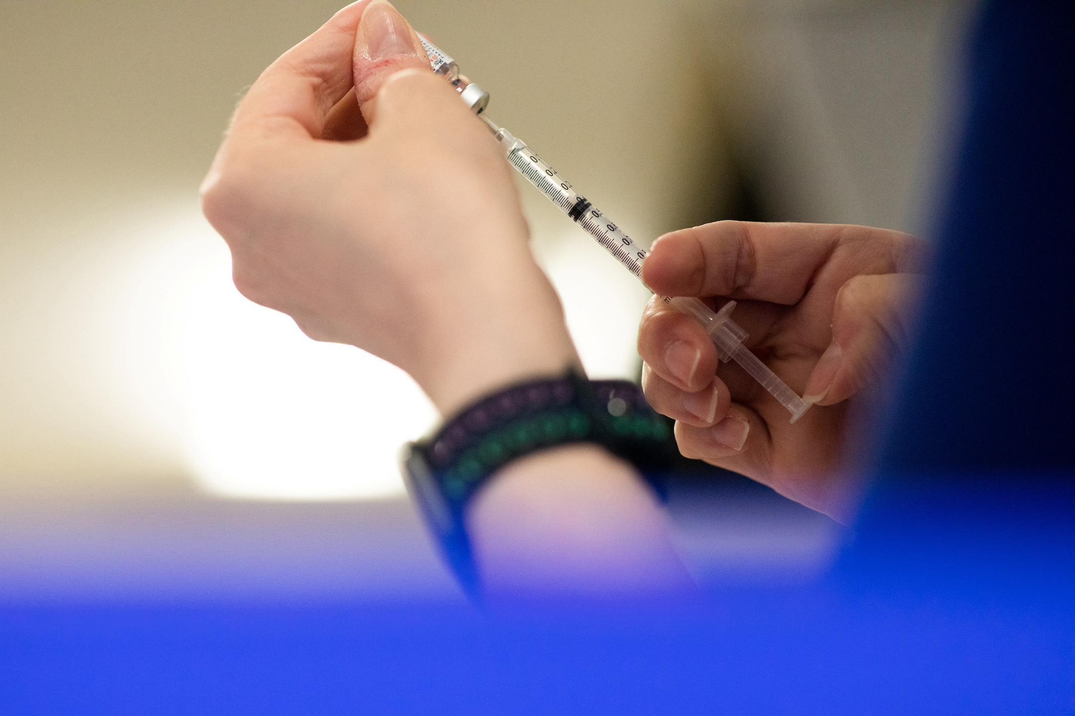 News Wrap: FDA authorizes COVID boosters targeting omicron