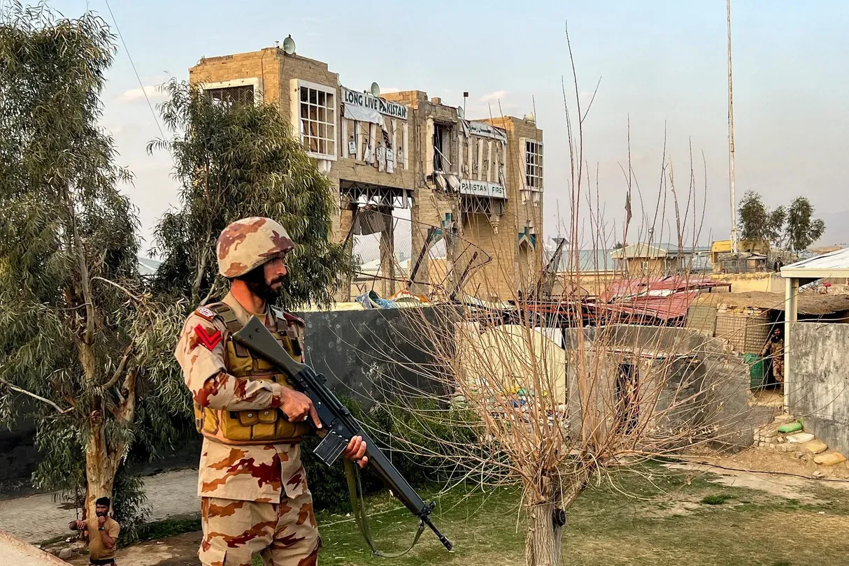 News Wrap: Pakistan says it's in 'open war' with Afghanistan
