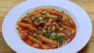 Jacques Pépin Makes Pasta Fagioli