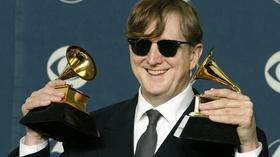 Video thumbnail: PBS NewsHour T Bone Burnett on making music, 'surveillance capitalism'
