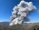 News Wrap: Firefighters battle new Southern California blaze