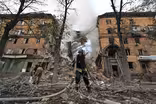 Ukraine continues fight as Putin lays false claim to land