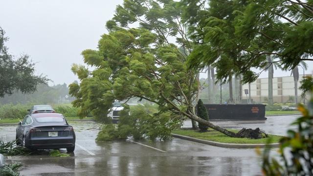 Hurricane Ian slams Florida's west coast with 150 mph winds