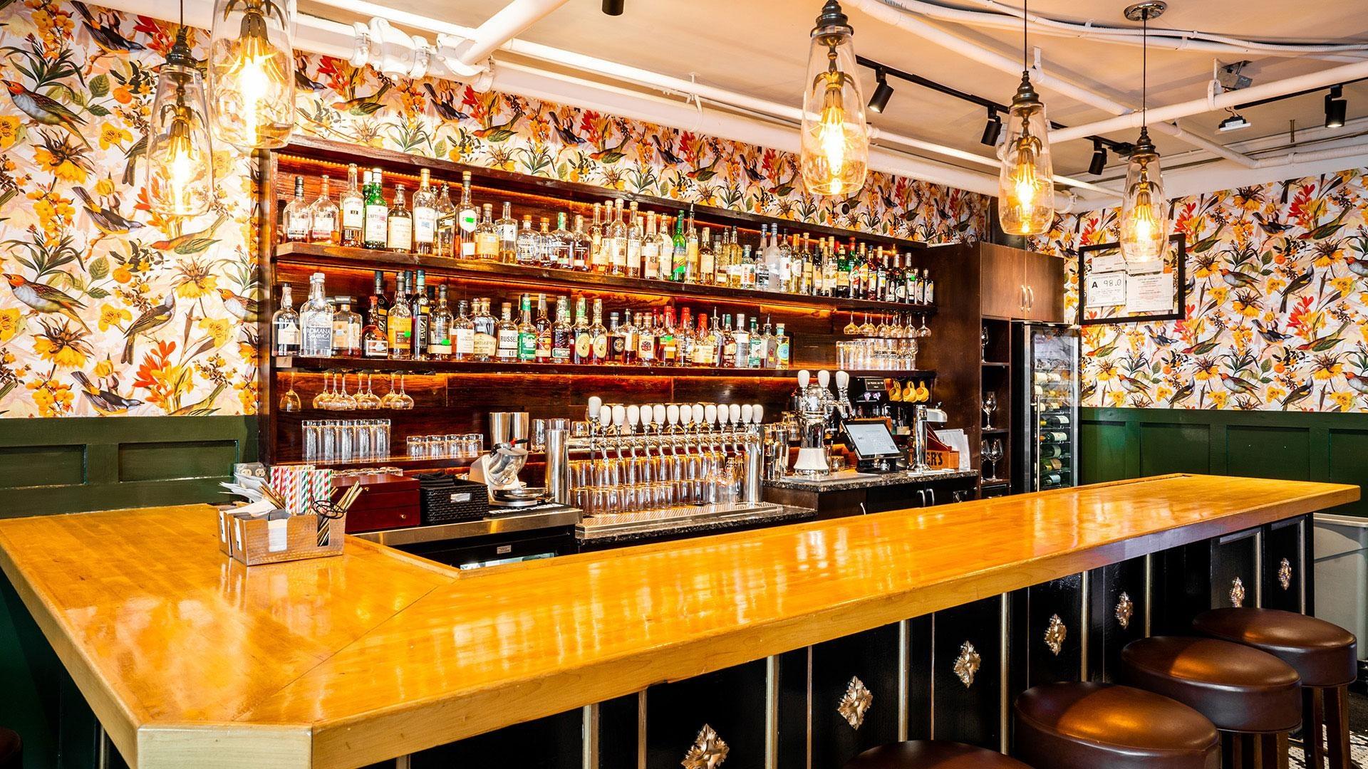 A restaurant closes, another opens, and lessons are passed from family to family.