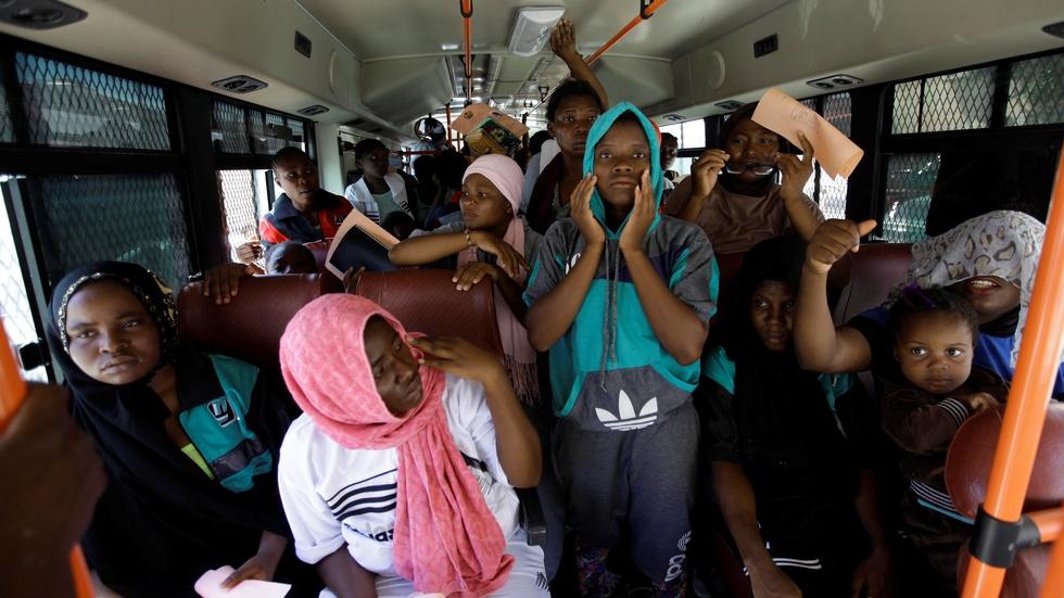 News Wrap: Libya reportedly paying militias to stop migrants image
