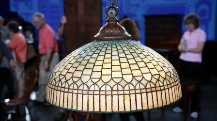 Video thumbnail: Antiques Roadshow Appraisal: Tiffany Studios "Curtain Border" Shade, ca. 1905