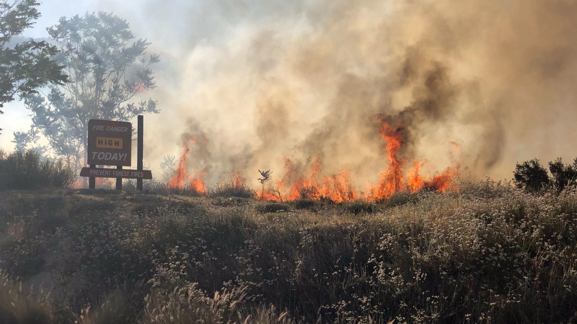 Fireworks and Heat Waves Are a Dangerous Mix | July 1 - Vimarsana News