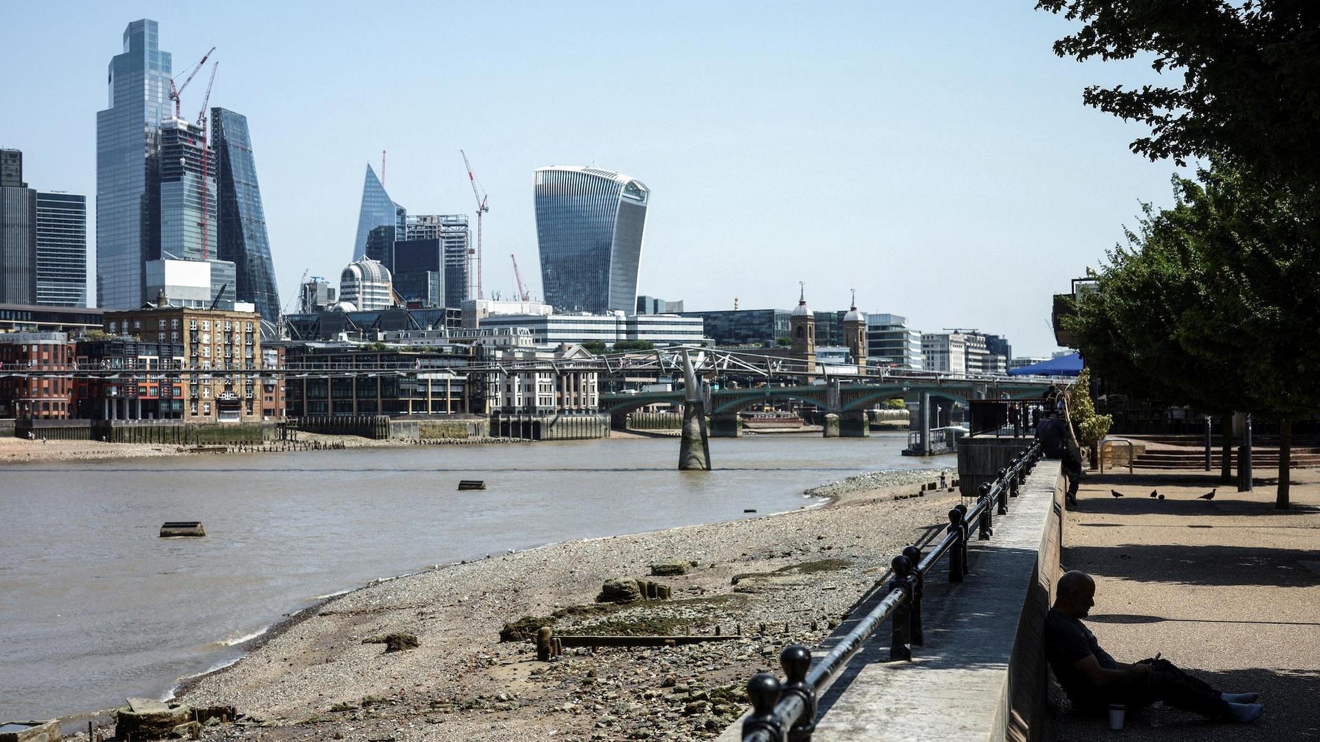 Thames Water Rising Main In search of the River Thames vanishing headwaters | PBS News Hour ...