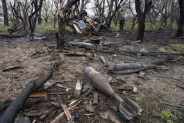 Ukrainians begin to rebuild parts of their battered country