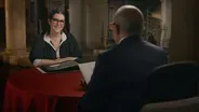 Melanie Lynskey Learns of a Long-Lost Relative