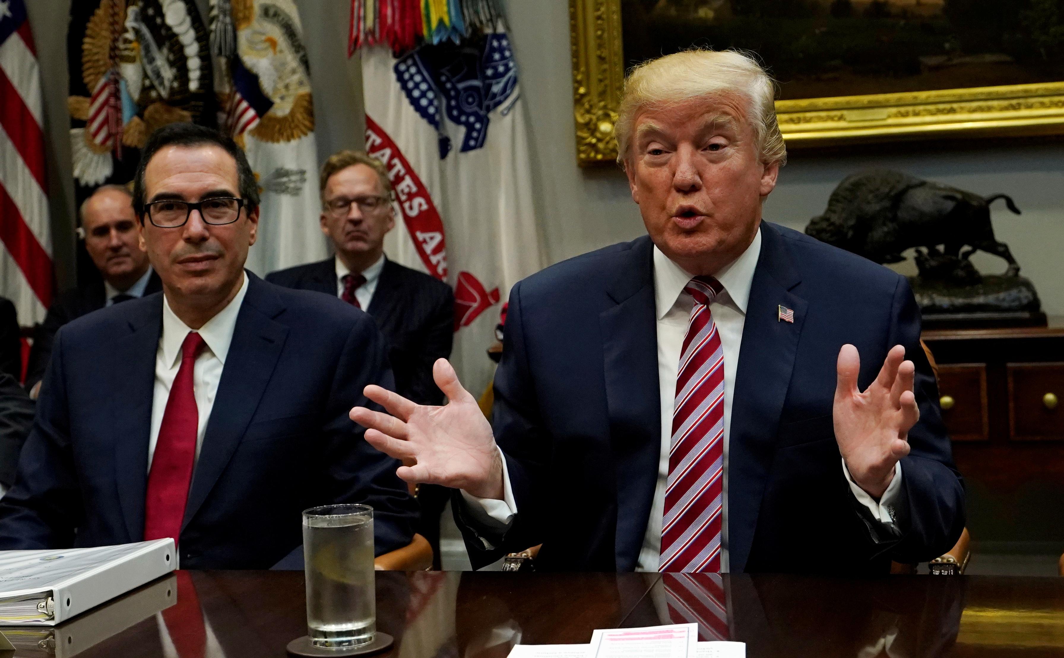 News Wrap: House GOP scramble to finalize tax plan