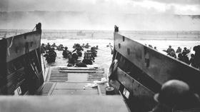 Video thumbnail: PBS NewsHour In Normandy, gratitude and grief at D-Day's 75th anniversary