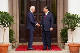 Biden pushes for stable relationship in meeting with Xi