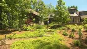 Video thumbnail: Volunteer Gardener Volunteer Gardener 2551