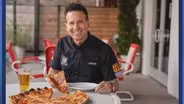 ‘Food Guy’ Dolinsky Explores the World of Chicago Pizza