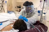 News Wrap: U.S. pandemic deaths climb after record month