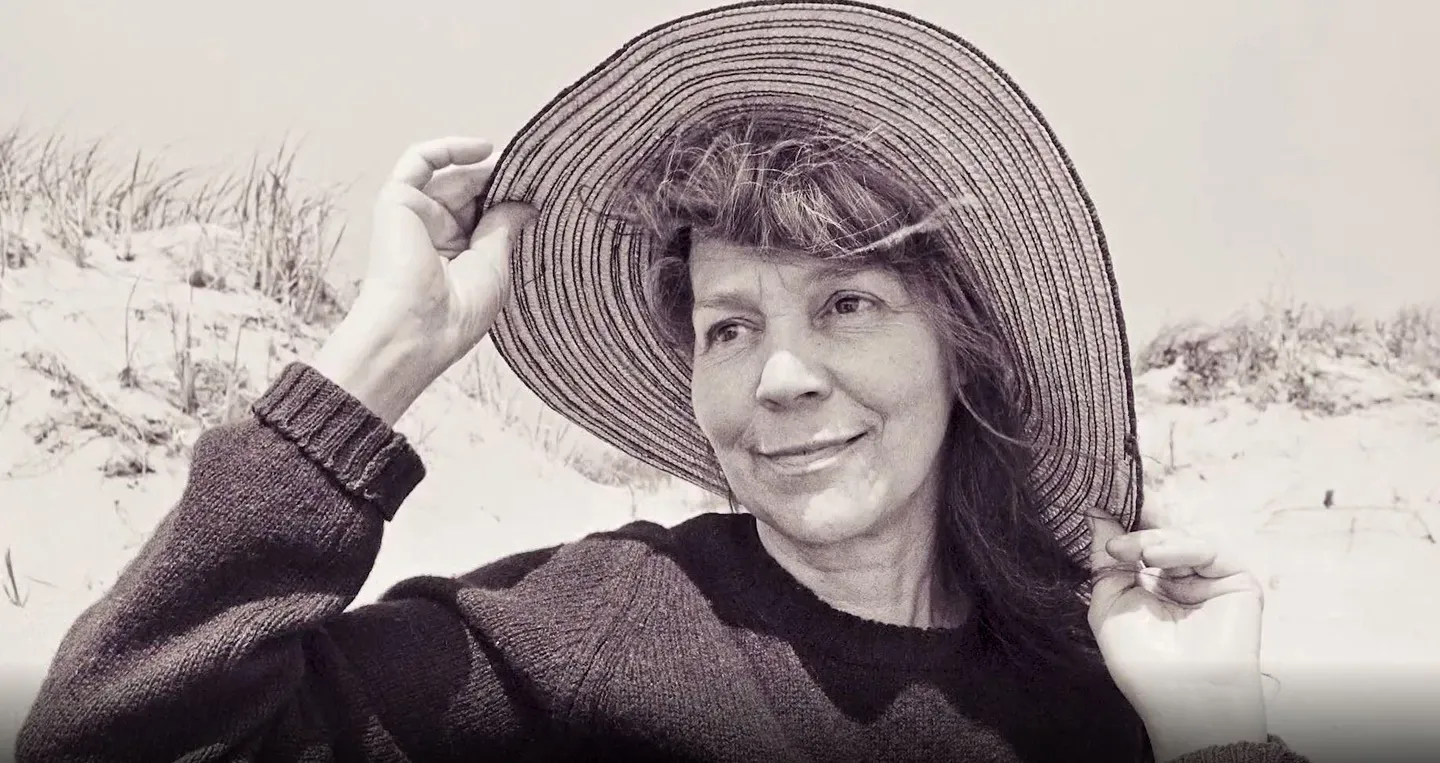 Ruth Stone's Vast Library of the Female Mind
