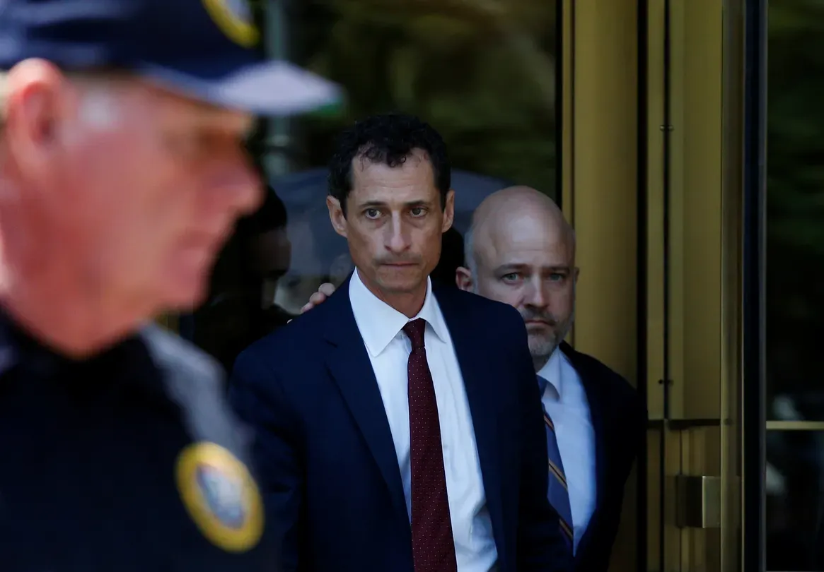News Wrap: Anthony Weiner pleads guilty in sexting case