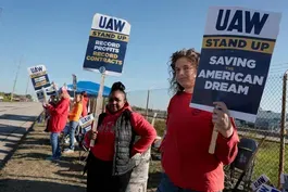 UAW strike stretches on amid warnings of more shutdowns