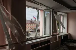 Russia offers temporary ceasefire, Ukraine wants longer deal