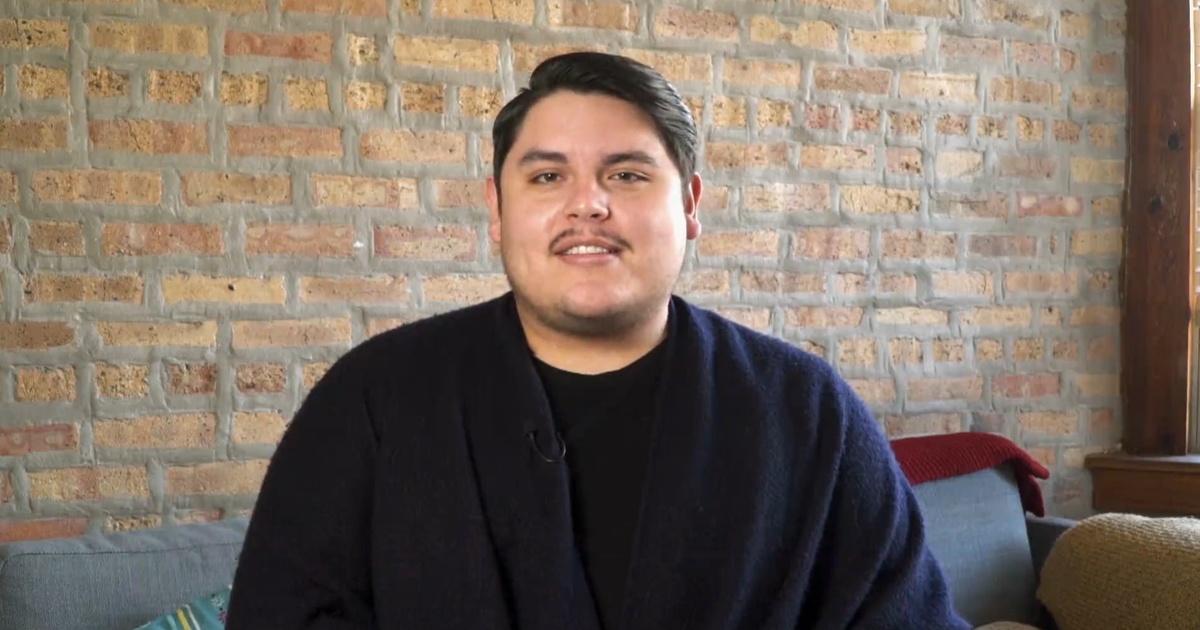 Stage players | stage players: isaac gomez