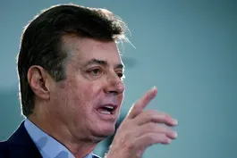 News Wrap:Manafort offered briefings to Russian billionaire