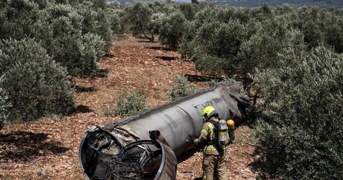PBS News Hour | Israel's attack on Iran puts the U.S. in a difficult