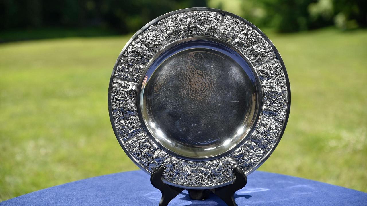Antiques Roadshow | Appraisal: Ilya Schor Silver Plate, ca. 1938
