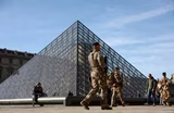 Art crime investigator breaks down brazen Louvre heist