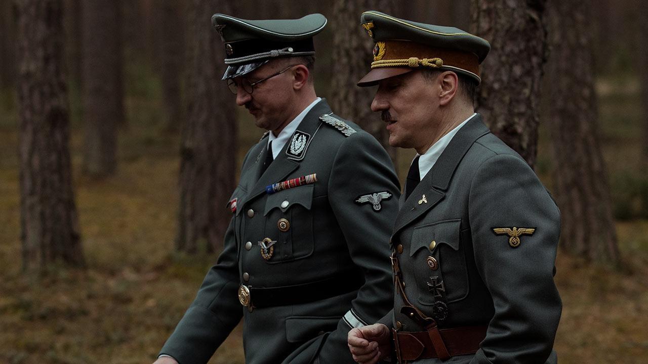 Rise of the Nazis: Dictators at War
