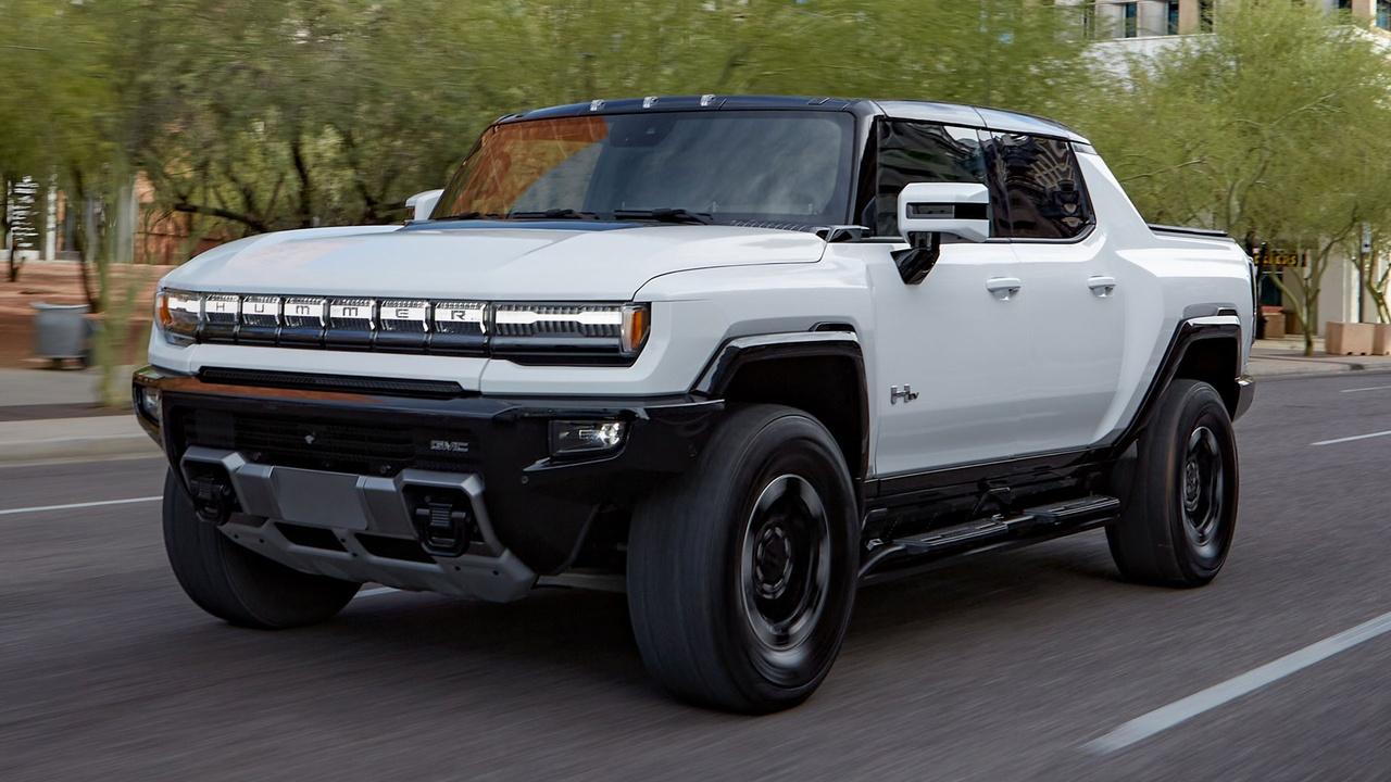 MotorWeek | 2022 GMC HUMMER EV Pickup & 2022 Volvo XC60