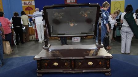 Video thumbnail: Antiques Roadshow Appraisal:  Chinese-export Style Vanity