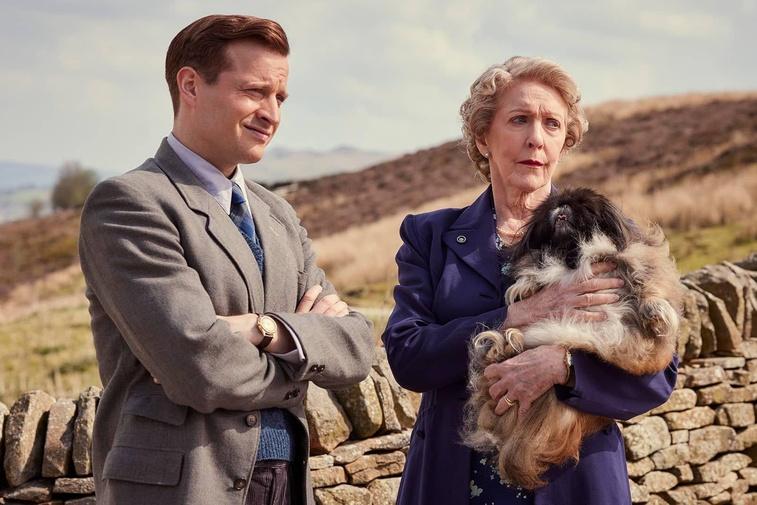 Episode 3: Captain Farnon? Poster