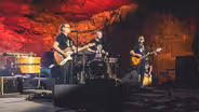 Violent Femmes Perform "Blister in the Sun"