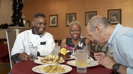 Video thumbnail: Chicago Tours with Geoffrey Baer The South Side’s Vegan Soul Food Restaurant