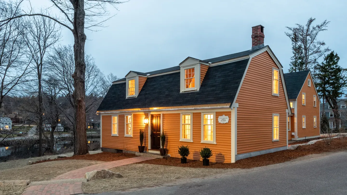 E26 | First Period Gambrel | A Period Restoration