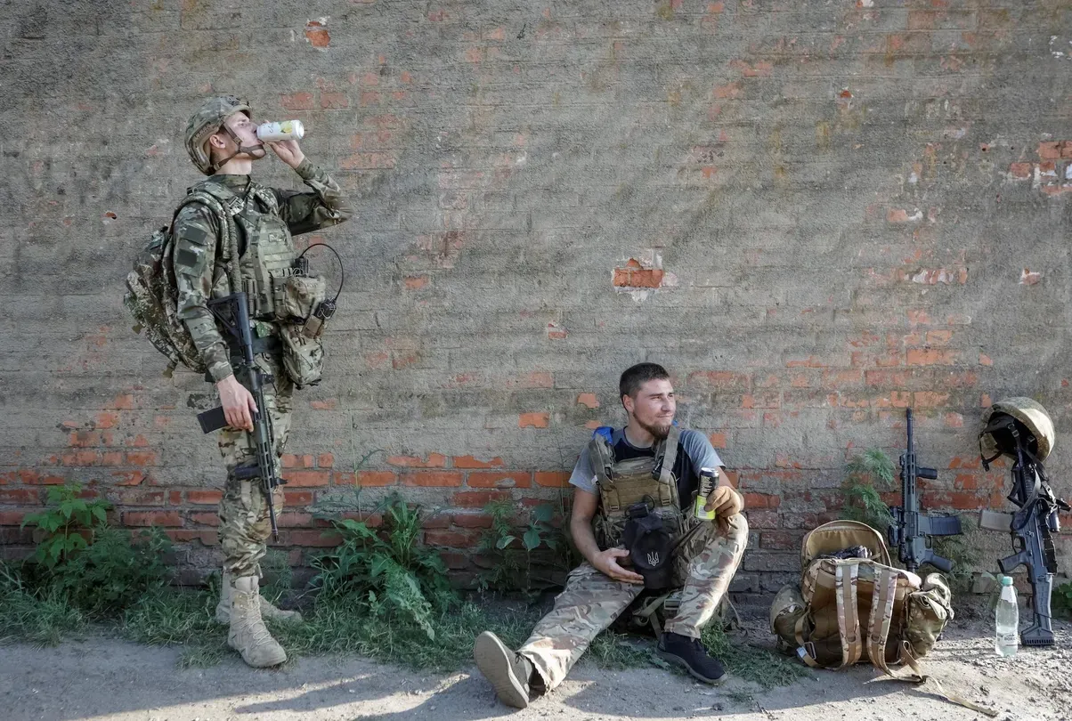 News Wrap: Ukraine and Russia agree to exchange 1,200 POWs