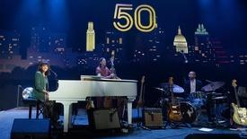 Norah Jones “Night Life”: asset-mezzanine-16x9